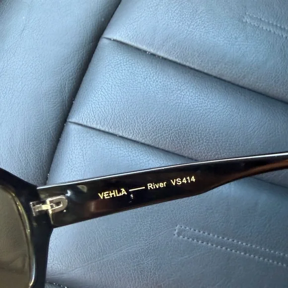 VEHLA River Black/Khaki Sunglasses - Picture 6 of 7